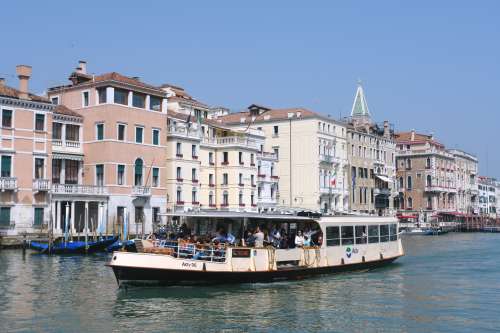 vaporetto-canalgrande-31.jpg
