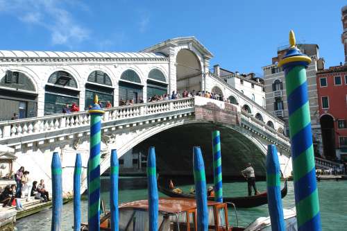 venedig-rialtobruecke-suedseite.jpg