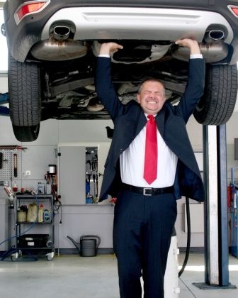 Kunden begeistern in Autohaus und Werkstatt
